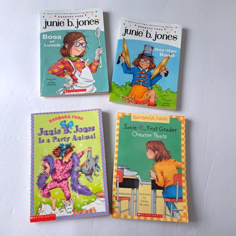 Junie B. Jones Kids Book - 4